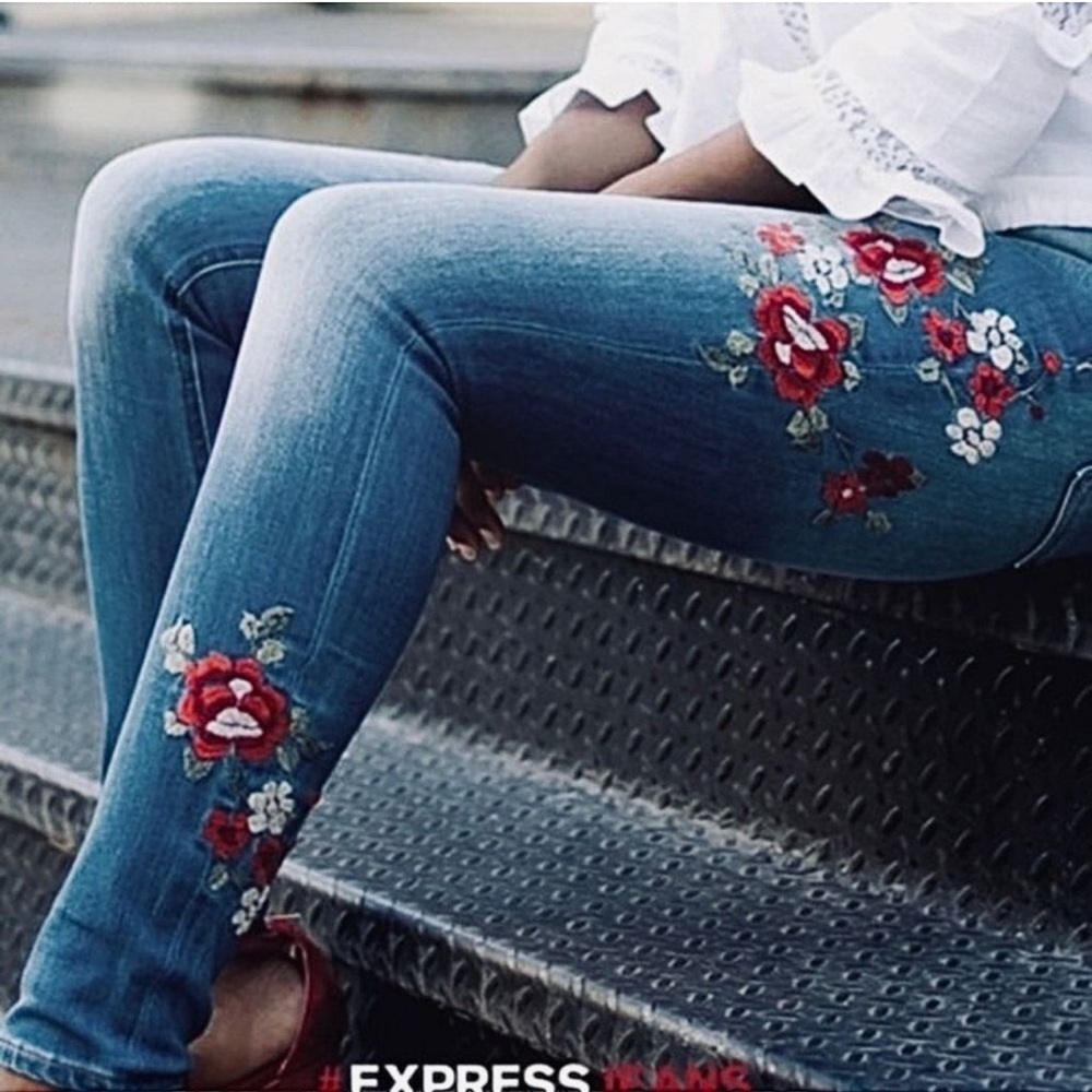 Express Floral Embroidered Legging Skinny Jeans Size 10 Red Floral Jegging